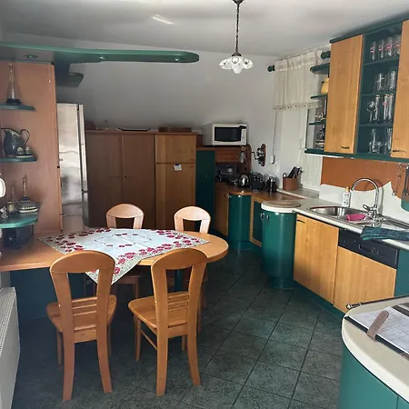 250 M Z Basenem, Jacuzzi, Ogrodem , Tarasem Oraz 2 Hektary Sadu , Kominek I Inne Atrakcje Вилла *