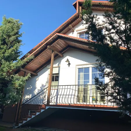 Villa 250 M Z Basenem, Jacuzzi, Ogrodem , Tarasem Oraz 2 Hektary Sadu , Kominek I Inne Atrakcje