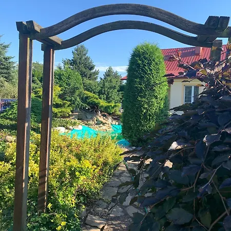 Villa 250 M Z Basenem, Jacuzzi, Ogrodem , Tarasem Oraz 2 Hektary Sadu , Kominek I Inne Atrakcje Buczkowice