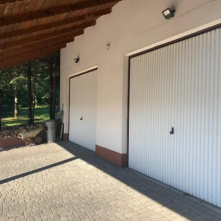 Вилла 250 M Z Basenem, Jacuzzi, Ogrodem , Tarasem Oraz 2 Hektary Sadu , Kominek I Inne Atrakcje